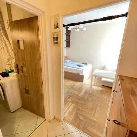 Your Powisle Fabryczna Apartamento
