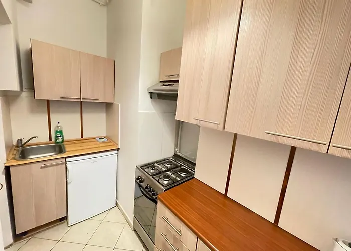 Your Powisle Fabryczna * Varsavia